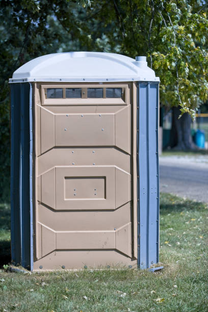 Best Porta potty delivery and setup  in Cactus, TX